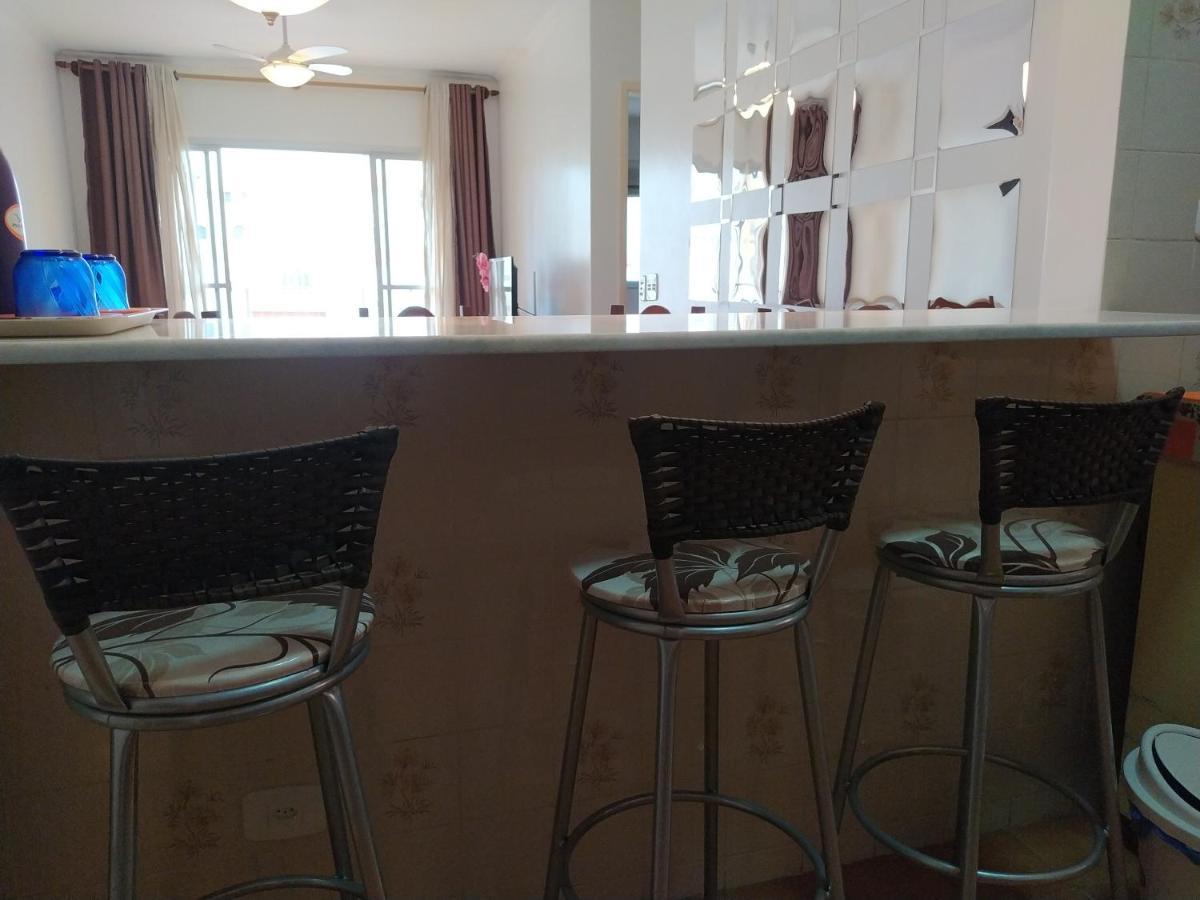 غوارويا Aconchegante E Amplo Apartamento Familiar Pertinho Da Praia! المظهر الخارجي الصورة