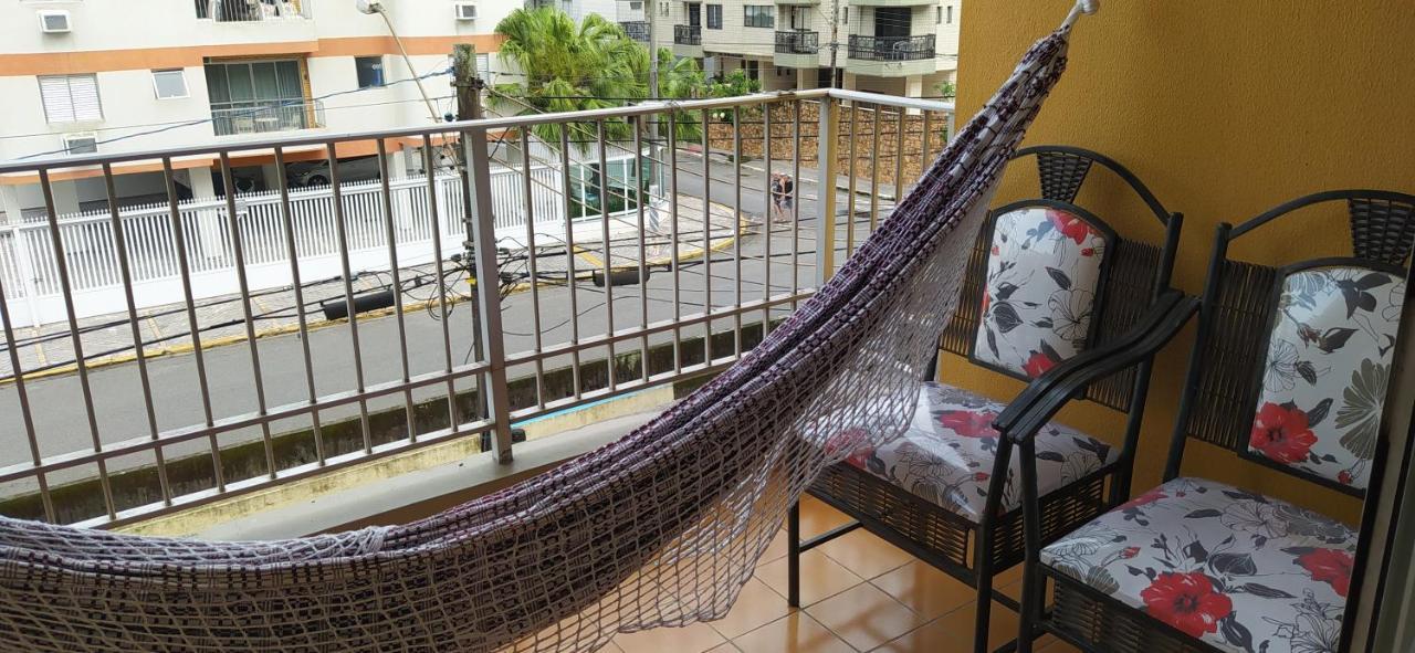 غوارويا Aconchegante E Amplo Apartamento Familiar Pertinho Da Praia! المظهر الخارجي الصورة
